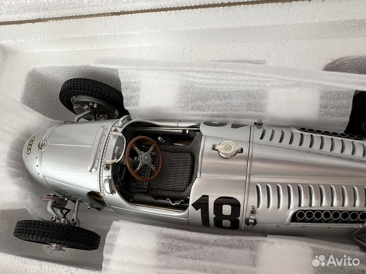 Auto Union Typ C, 1936г. CMC (Германия) 1/18