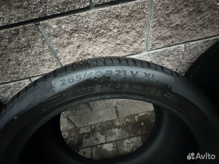 Continental WinterContact TS 860 S 265/40 R21 и 295/35 R21 V