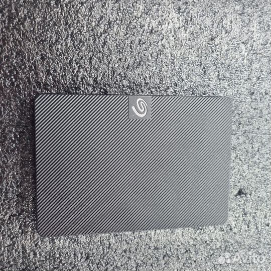 Внешний HDD Seagate Expansion 1Tb