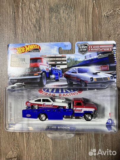 Hot wheels premium team transport
