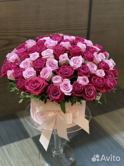 Розы в коробке Букет роз