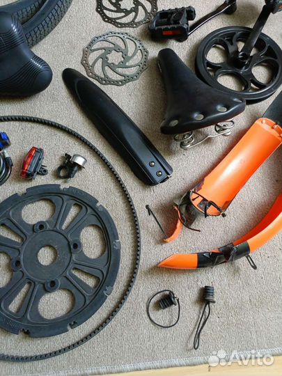 Запчасти и аксессуары для велосипеда