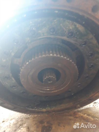 Гидромотор хода на экскаватор hyundai