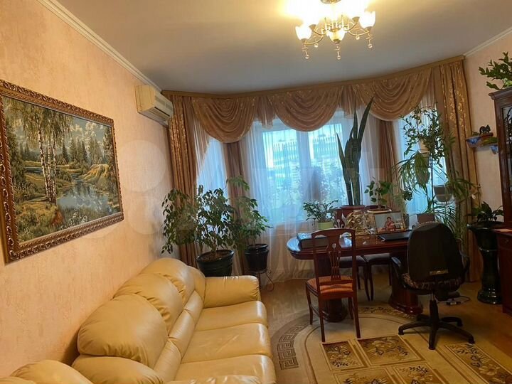 2-к. квартира, 70,5 м², 14/17 эт.