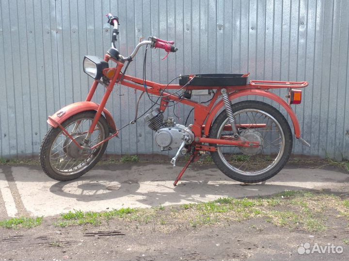 Запчасти -мопед Карпаты