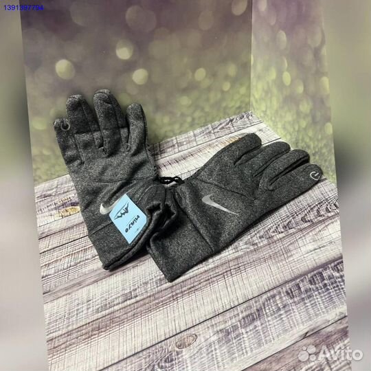 Перчатки Nike сенсорные