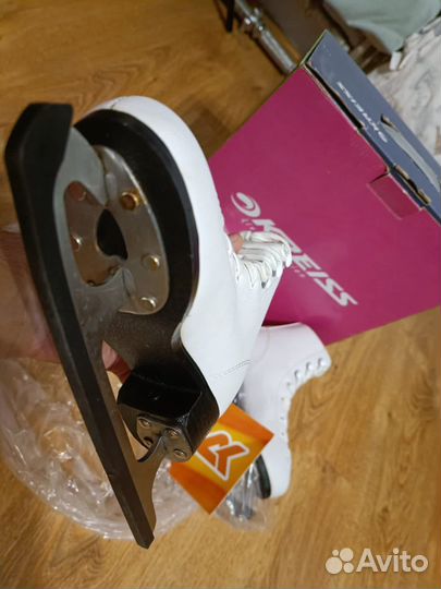 Фигурные коньки