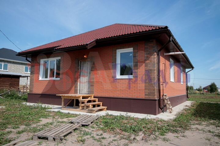 Коттедж 95 м² на участке 5,5 сот.