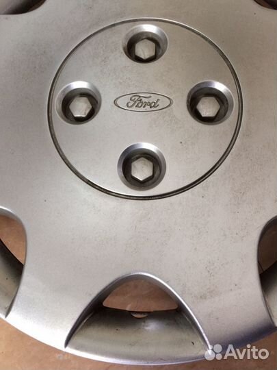 Колпак декоративный на Форд