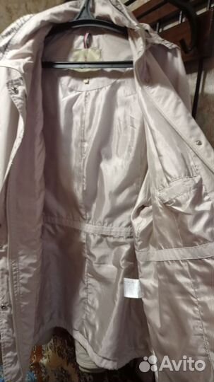 Ветровка женская легкая