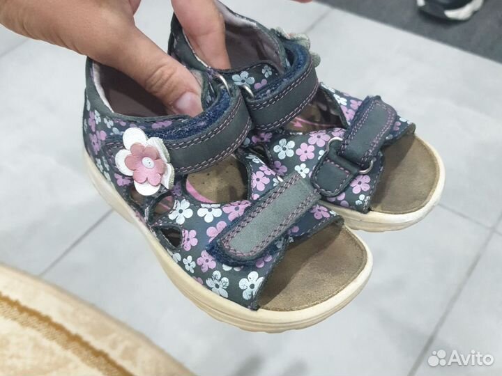 Сандали Котофей 23