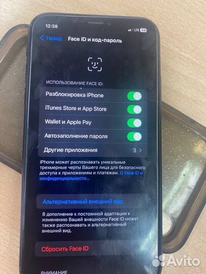 iPhone Xr, 64 ГБ