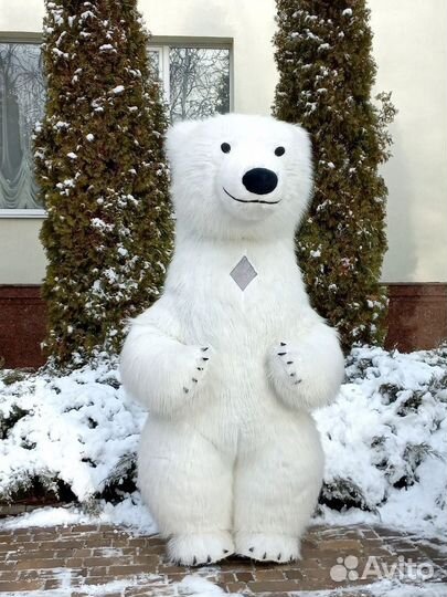 Поздравление от белого мишки