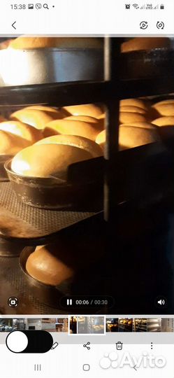 Хлеб свежий и корм