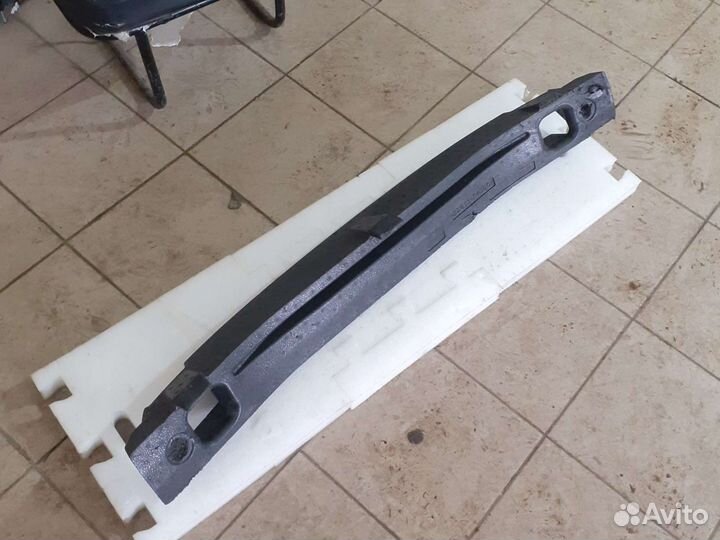 Абсорбер переднего бампера Toyota C-HR