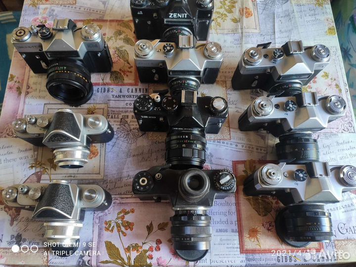 Коллекция фотоаппаратов Зенит