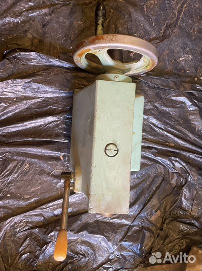 Задняя бабка токарного станка ит-1М