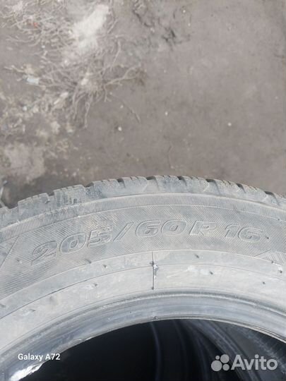 Toyo Hyparadial M912 205/60 R16