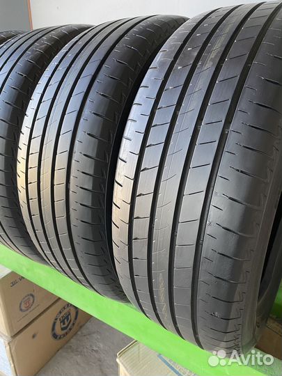 Bridgestone Turanza T005A 215/55 R17