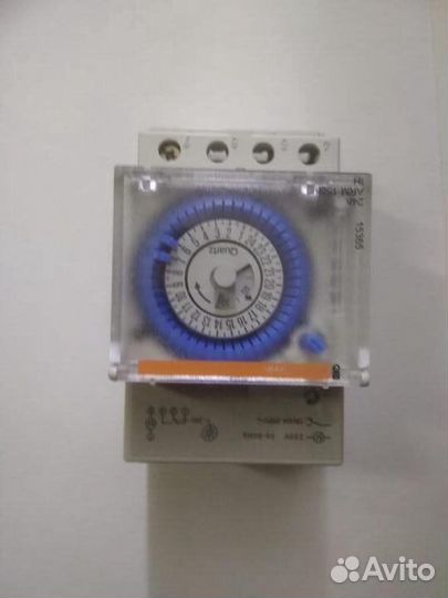 Реле времени Schneider Electric