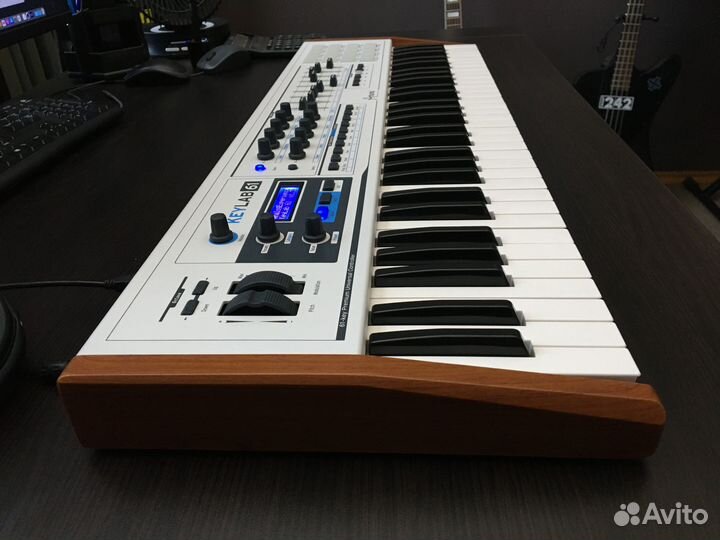 Midi клавиатура Arturia Keylab 61