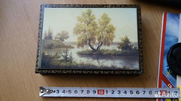 Шкатулка лаковая миниатюра