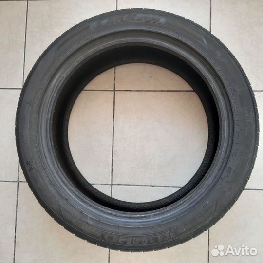 Kumho I'Zen KW31 205/50 R17 93R