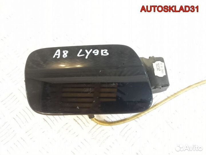 Лючок бензобака Audi A8 D3 4E0809857E