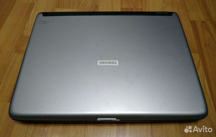 Ноутбук Toshiba