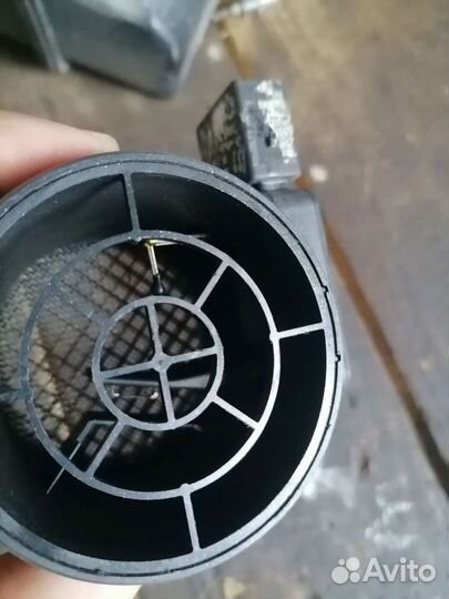 Датчик расхода воздуха Volvo S40 1.8 98-04г.в