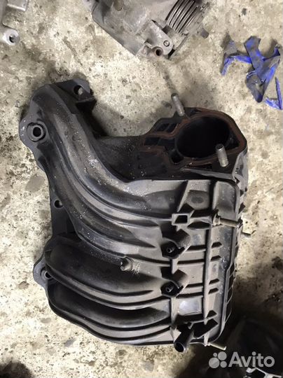 Коллектор впускной