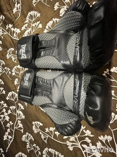 Боксерские перчатки everlast для взрослого