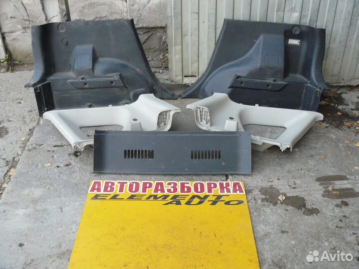 Обшивка багажника для Nissan Note