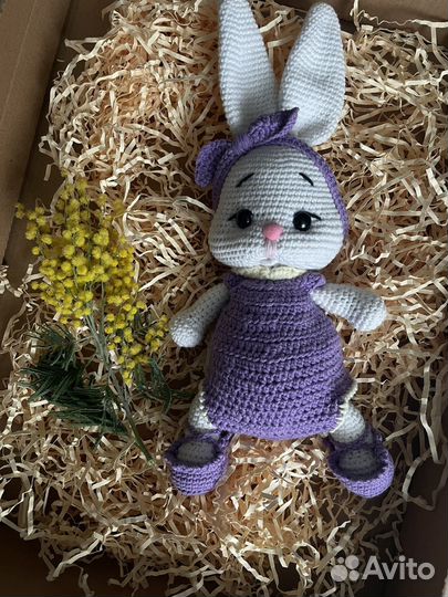 Вязаные игрушки заяц