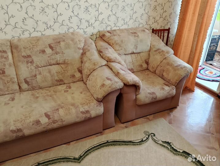 Большой угловой диван раскладной бу