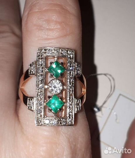 Новый бриллиантовый золотой перстень