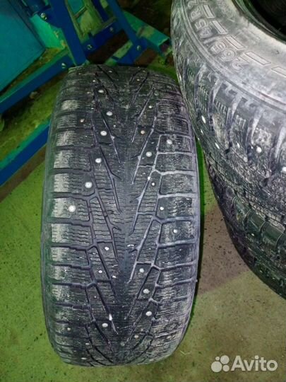 Nokian Tyres Hakkapeliitta 7 SUV 265/45 R21