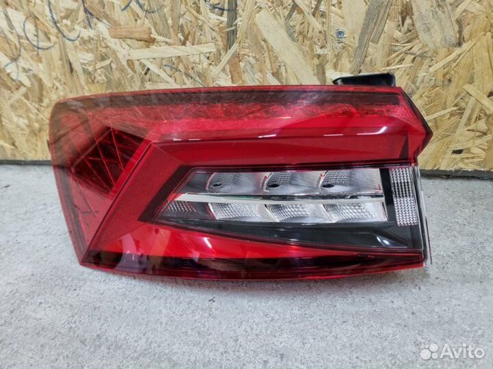 Фонарь наружный задний левый Skoda Kodiaq С 2017