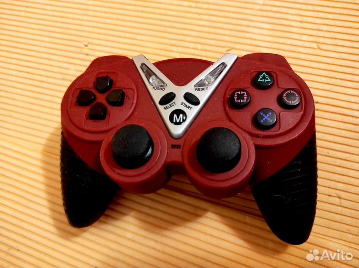 Геймпады Gembird и Dexp