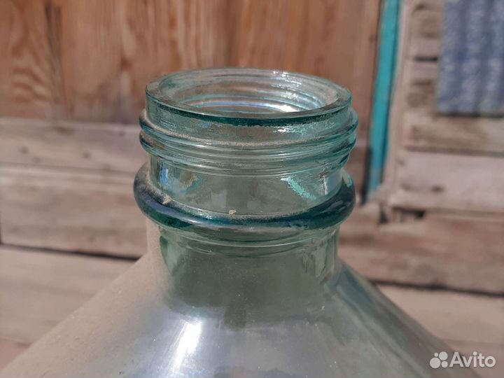 Бутыль стеклянный