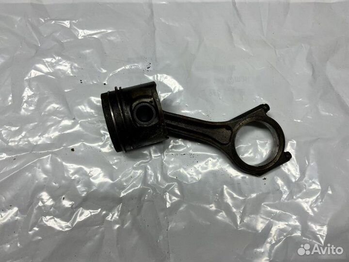 Поршень с шатуном Land Rover Range Rover Sport 3.0