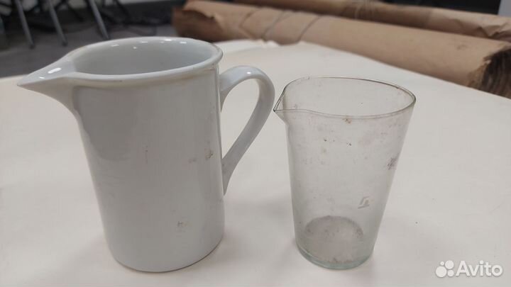 Лабораторное стекло стакан мензурка химическое