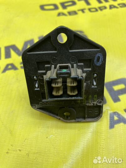 Реостат / Резистор печки Kia Rio 3