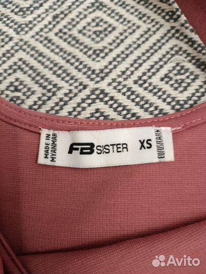 Платье XS 40-42 р-р (новое)