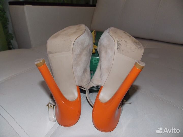 Шикарные босоножки deenoor оригинал 36-37