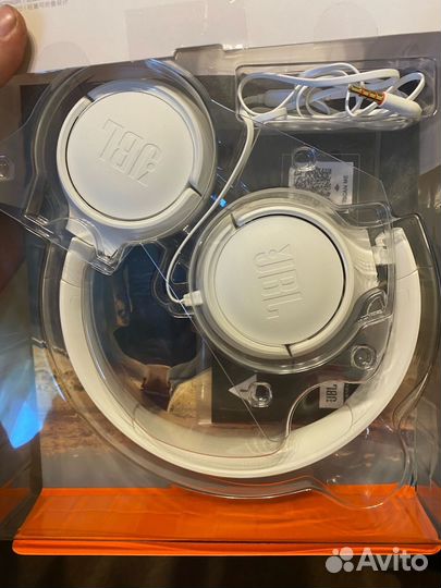 Проводные наушники jbl
