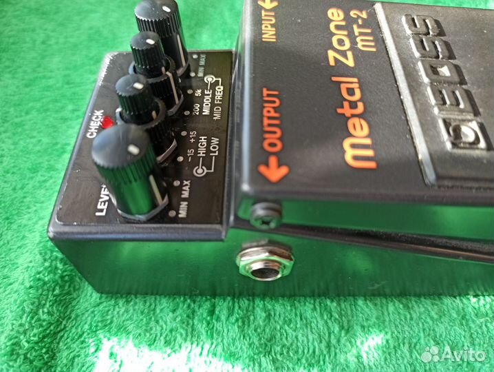 Boss metal Zone MT 2