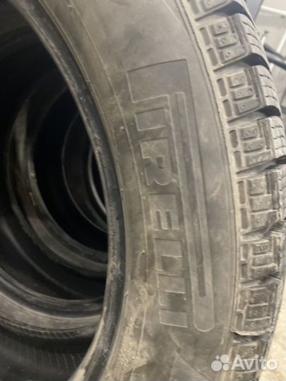 Pirelli Ice Zero FR 235/55 R19