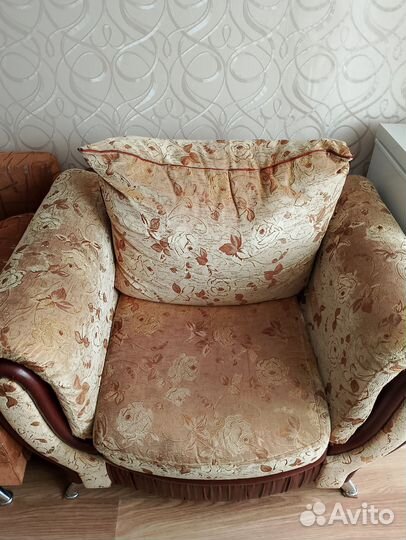 Диван и 2 кресла