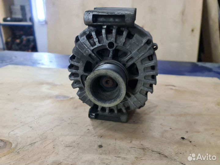 Генератор Mercedes CLS218 OM642